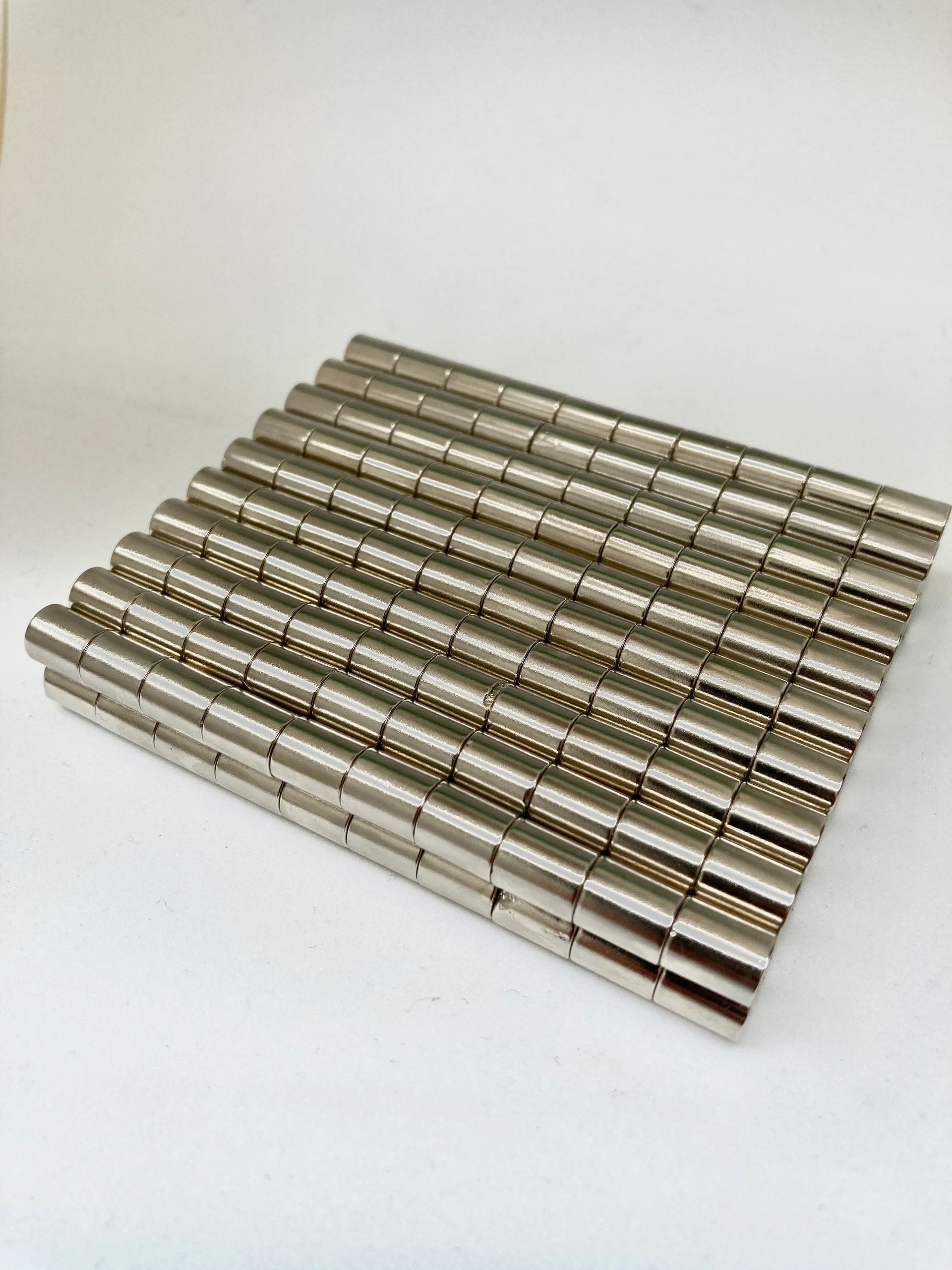 Magnets N35 Round 8x10mm